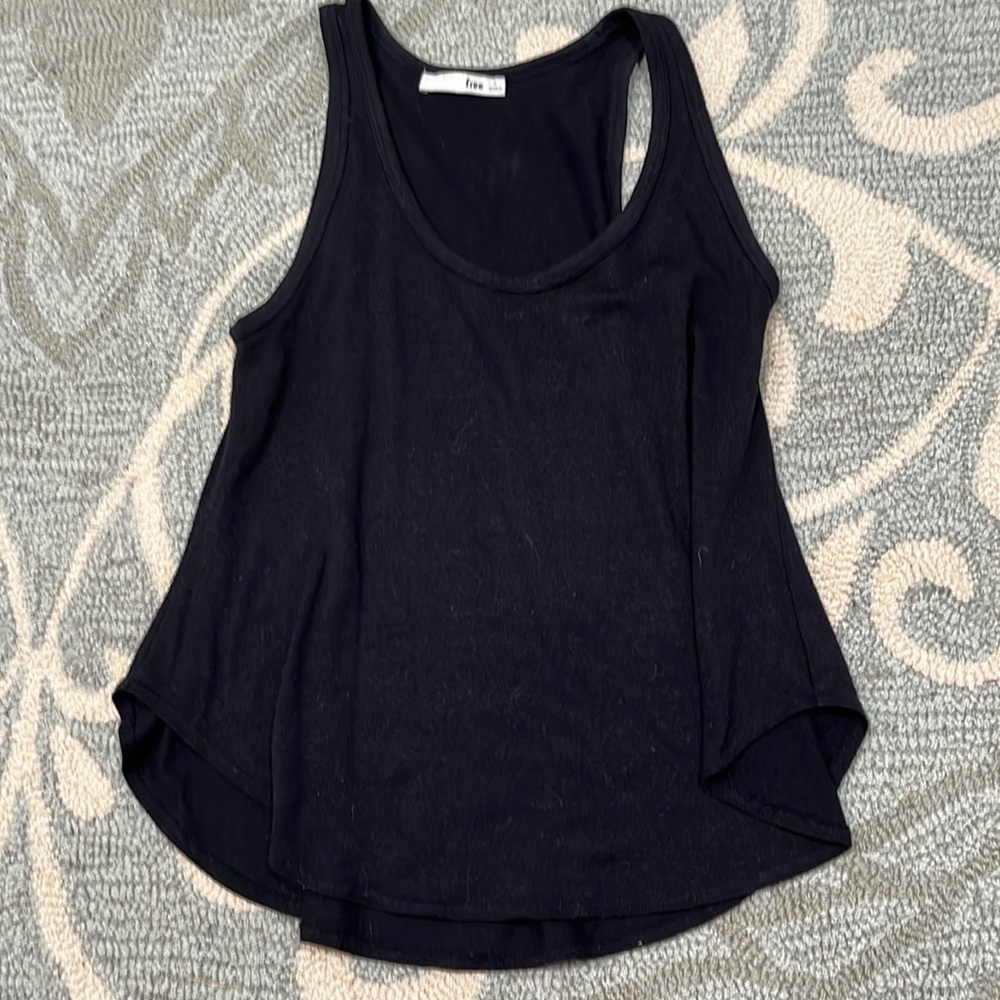 5 Wilfred Free Vonnahme Tanks - Picture 2 of 10